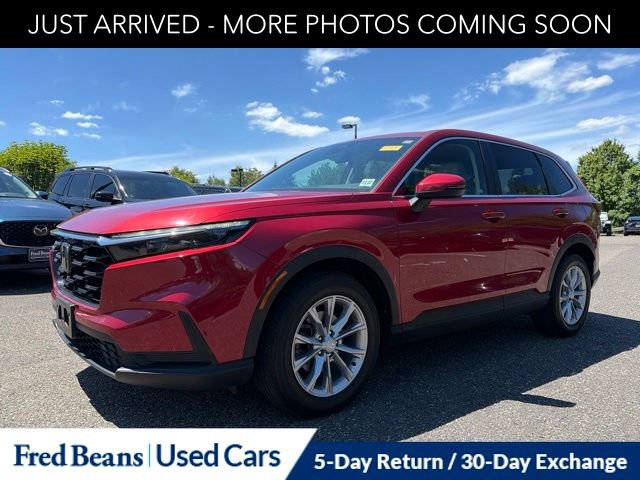 Used 2023 Honda CR-V EX image 3