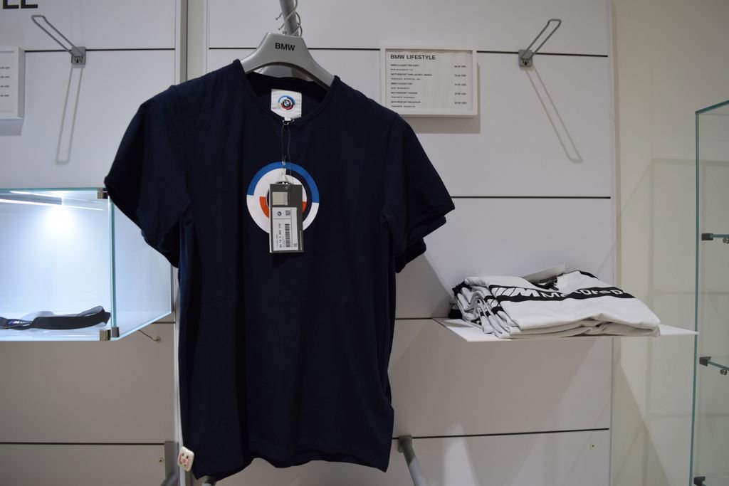 Used 2017 BMW 320i xDrive 320i xDrive image 56