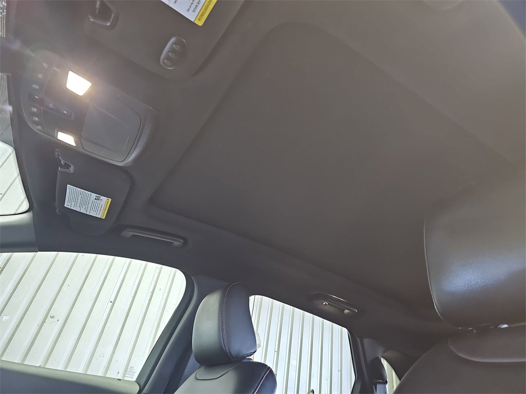 Used 2024 Ford Edge ST-Line image 30