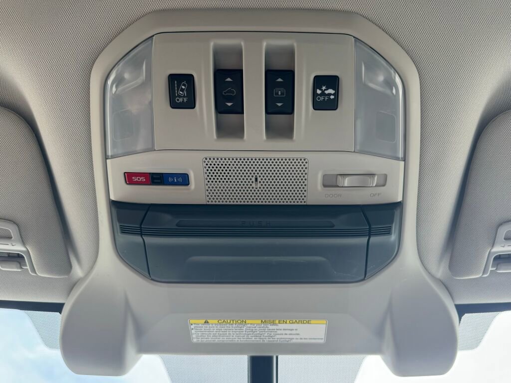 Used 2022 Subaru Ascent Onyx Edition image 35