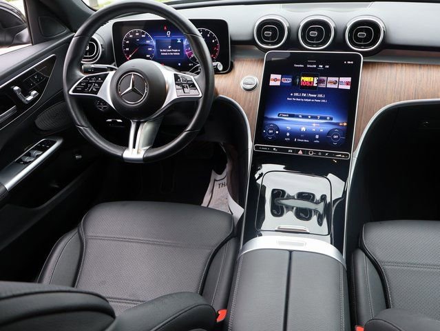 Used 2025 Mercedes-Benz C 300 4MATIC Sedan image 14
