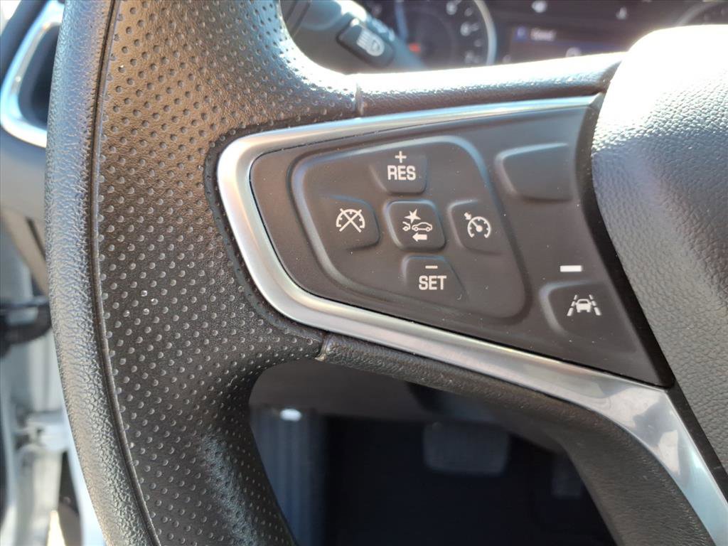 Used 2023 Chevrolet Equinox LT image 19