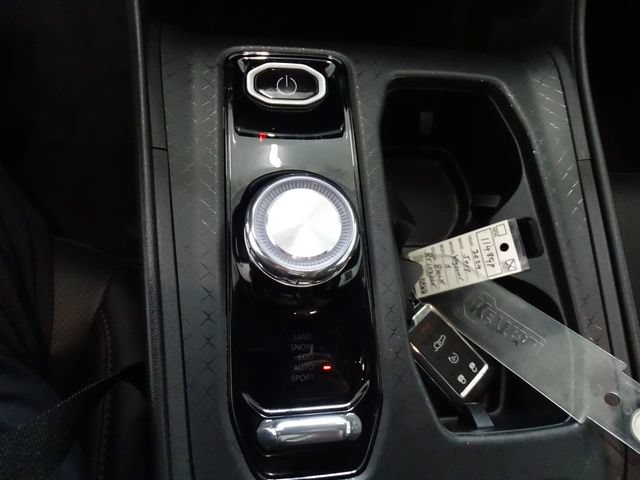 Used 2024 Jeep Wagoneer Launch Edition AWD/4WD image 12