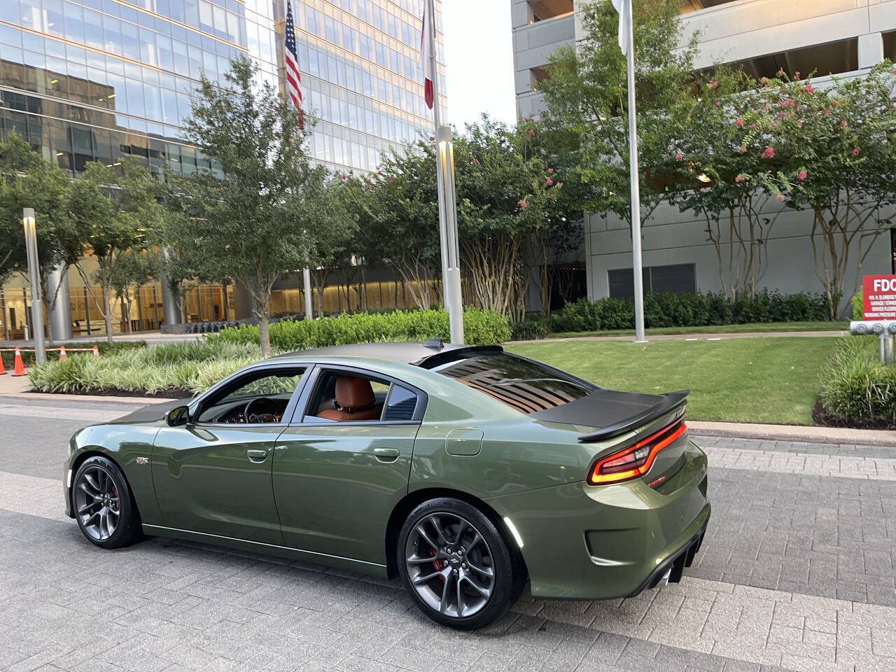 Used 2022 Dodge Charger Scat Pack w/ Plus Group RWD image 6