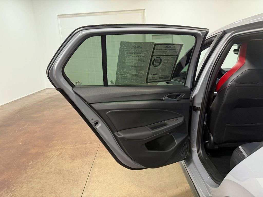 Used 2022 Volkswagen GTI Autobahn image 46