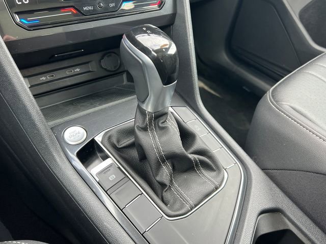Used 2024 Volkswagen Tiguan SE image 29