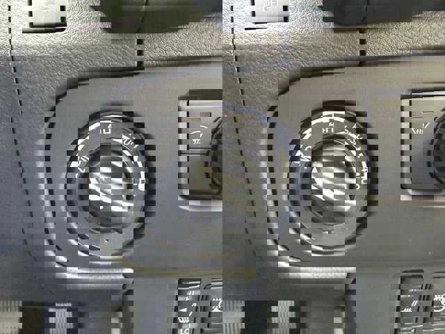 New 2026 Nissan Frontier SV w/ All-Weather Content Package image 33