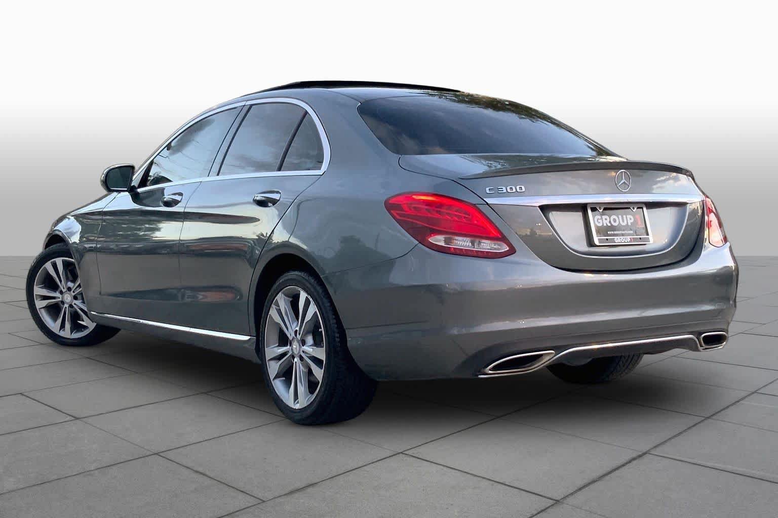 Used 2017 Mercedes-Benz C 300 Sedan image 12