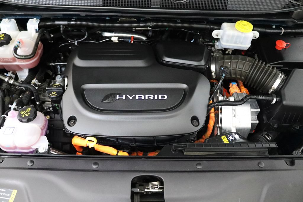 Used 2023 Chrysler Pacifica Pinnacle FWD image 37