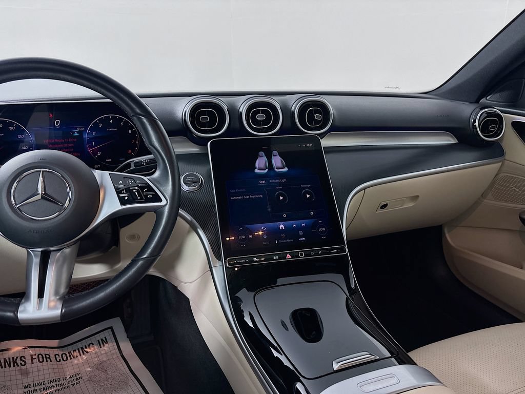 Used 2025 Mercedes-Benz C 300 Sedan image 24
