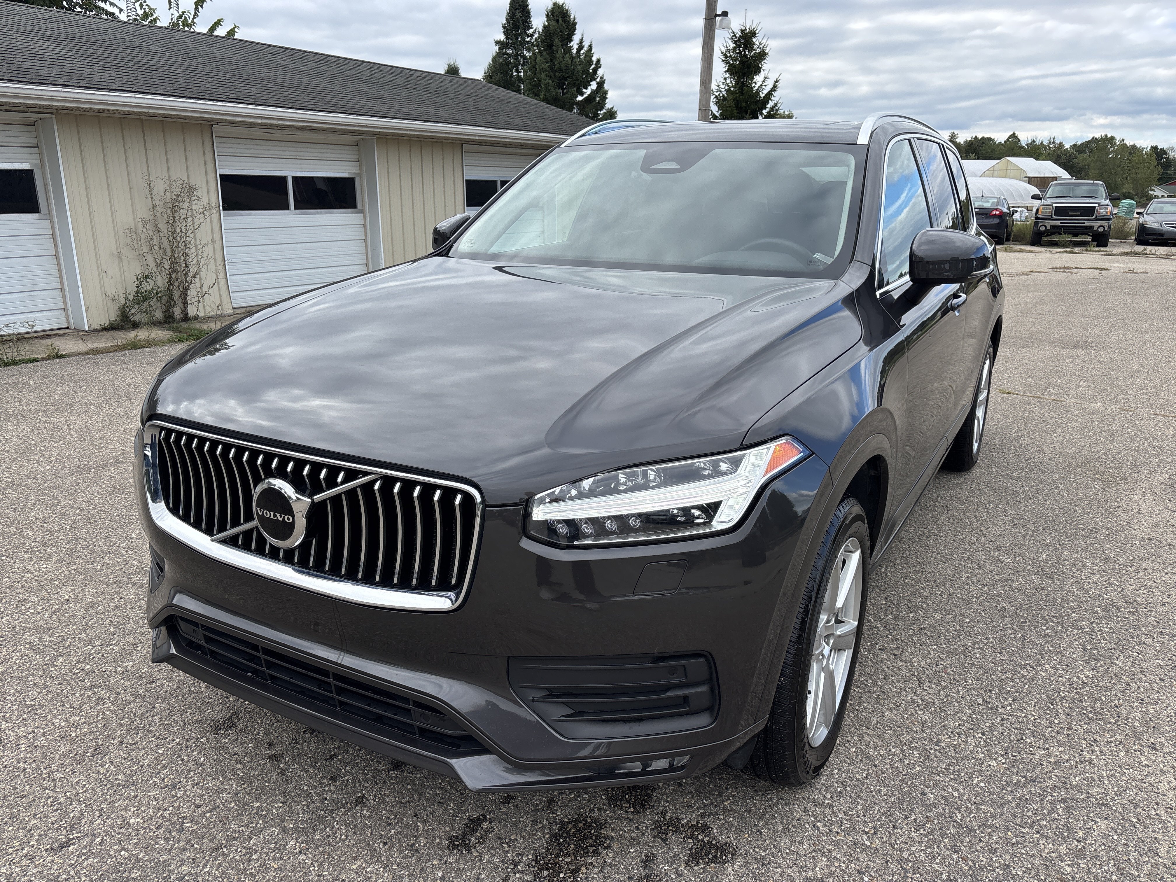 Used 2023 Volvo XC90 B5 Core AWD/4WD image 12