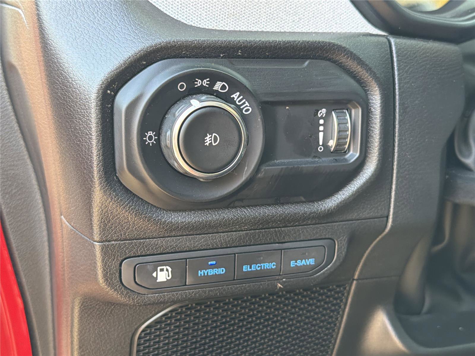 Used 2025 Jeep Wrangler Unlimited Sport S 4xe AWD/4WD image 29