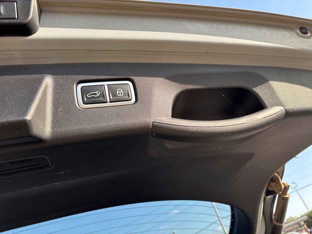 Used 2023 Kia Sorento SX AWD/4WD image 34