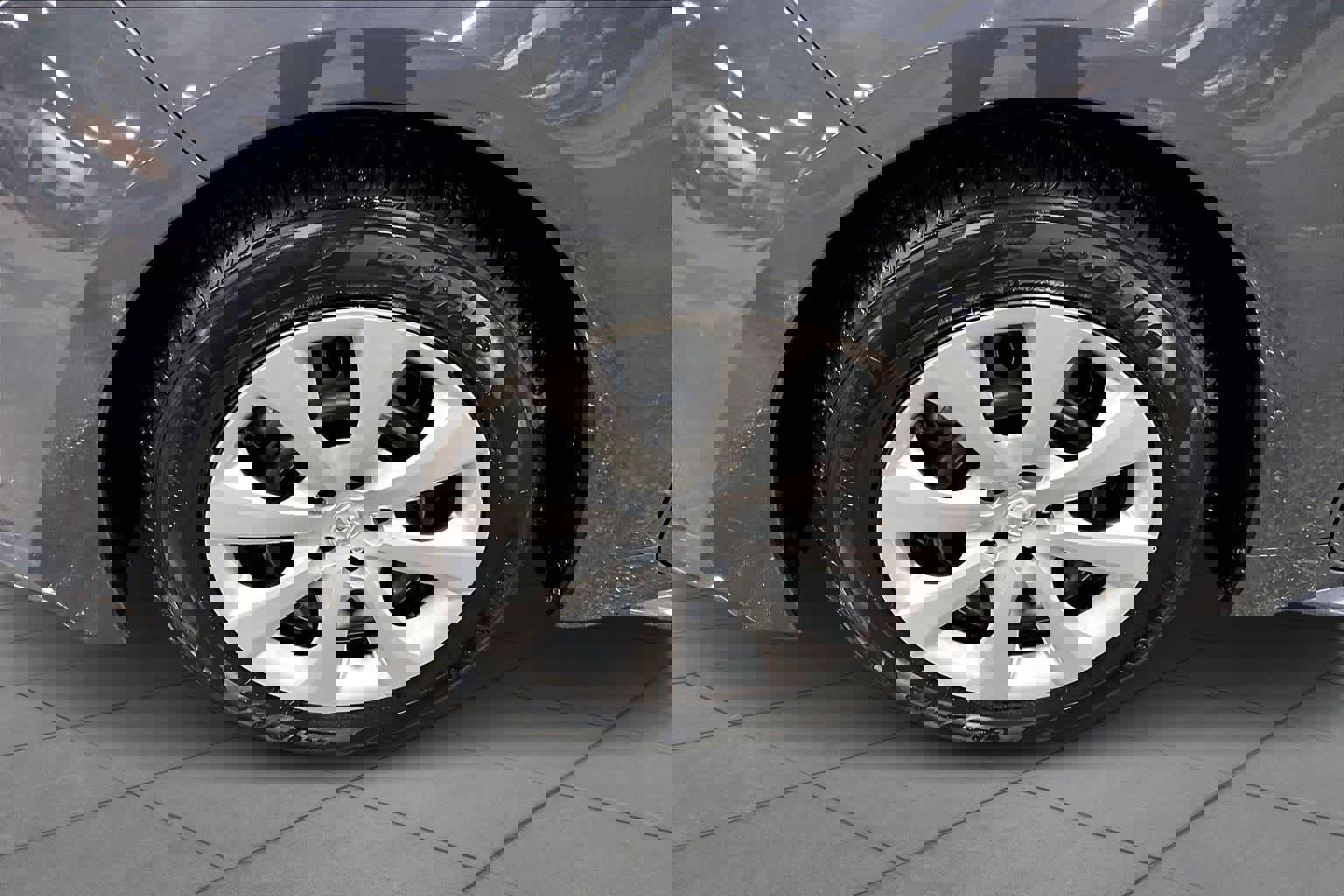 Certified 2024 Toyota Corolla LE image 10