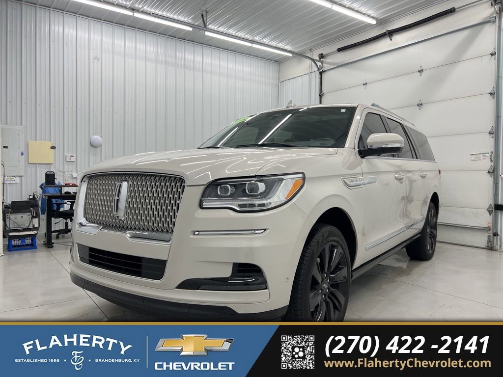Used 2024 Lincoln Navigator L Reserve image 6