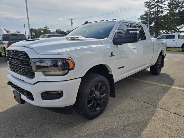 Used 2023 RAM 2500 Limited image 4