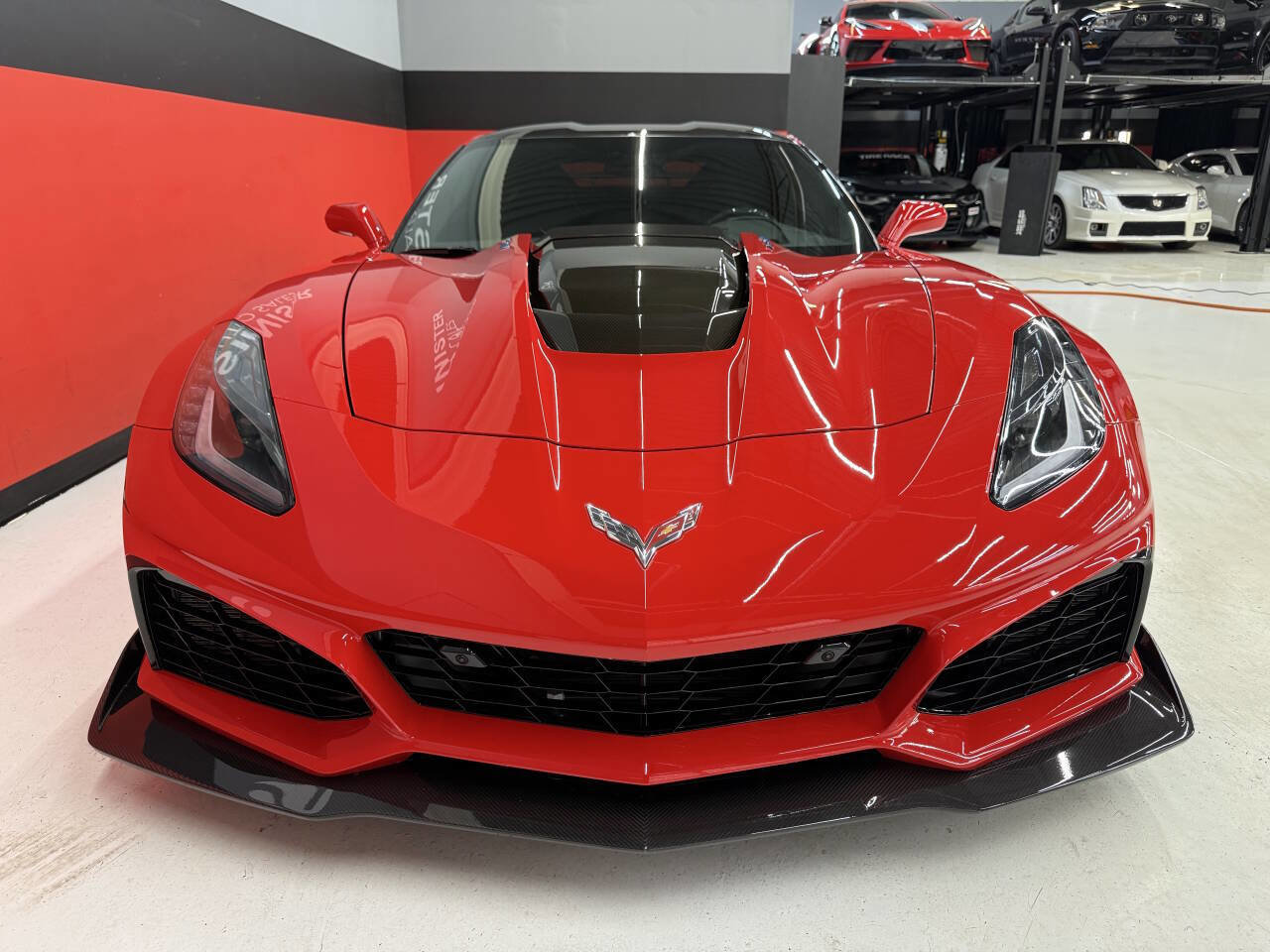 Used 2019 Chevrolet Corvette ZR1 RWD image 14