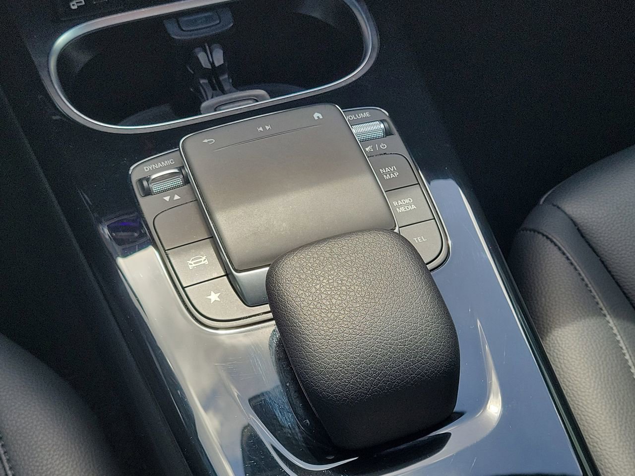 Certified 2022 Mercedes-Benz A 220 image 19