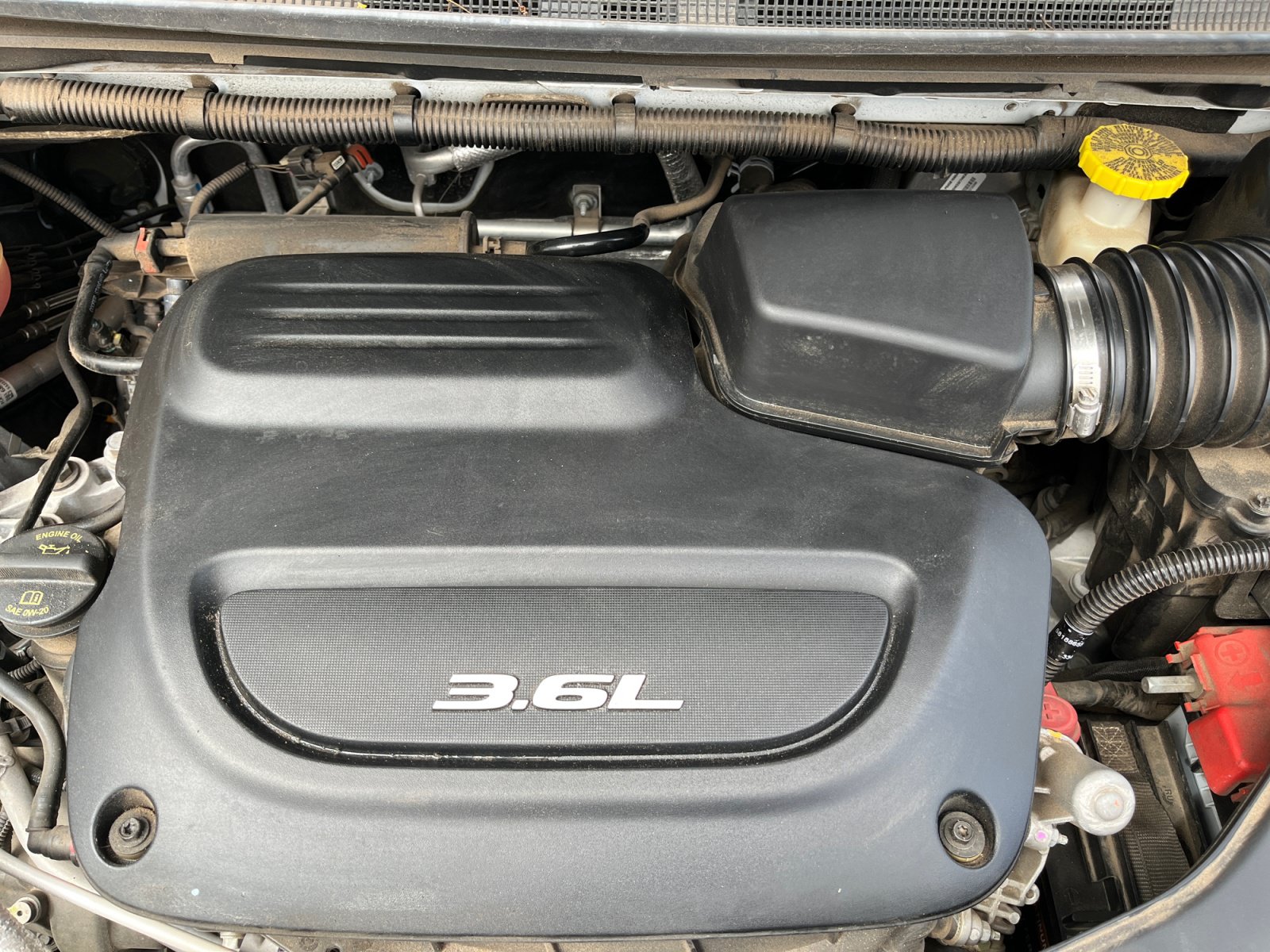 Certified 2018 Chrysler Pacifica Limited FWD image 9