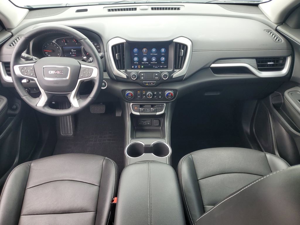 Used 2023 GMC Terrain SLT w/ Elevation Edition image 15