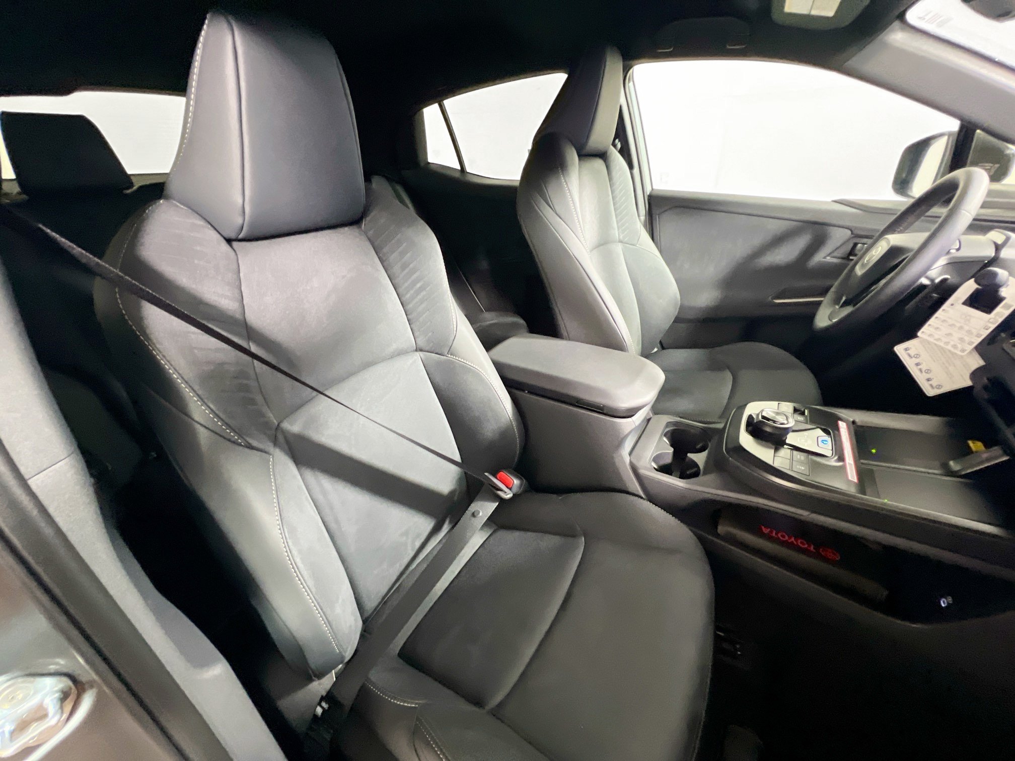 New 2026 Toyota C-HR AWD/4WD image 30