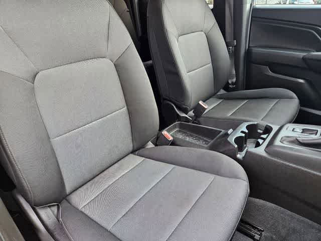Used 2023 Chevrolet Colorado W/T image 20