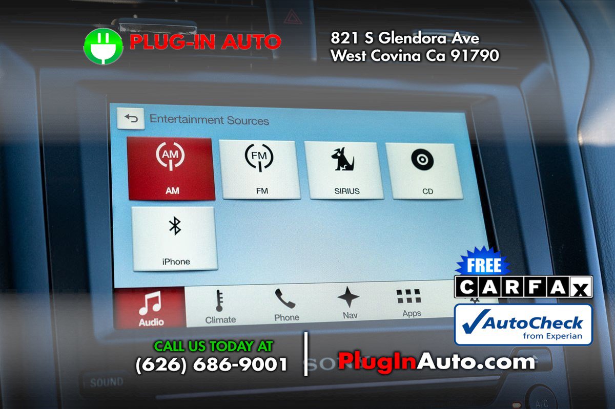 Used 2018 Ford Fusion Energi Titanium image 25