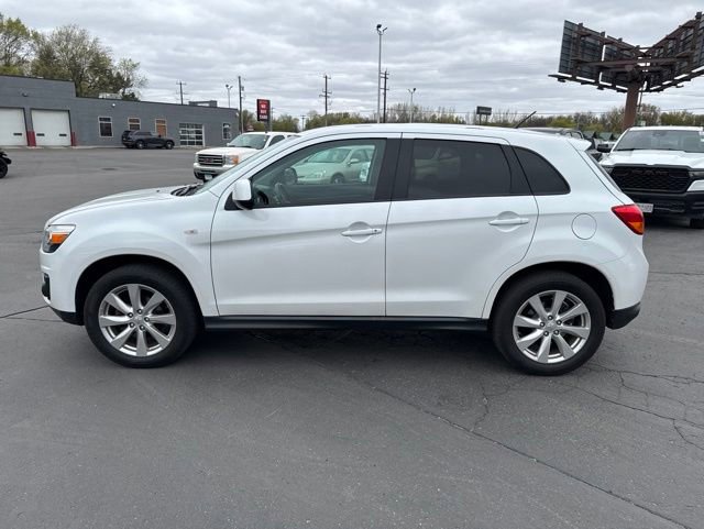 Used 2015 Mitsubishi Outlander Sport ES FWD image 5