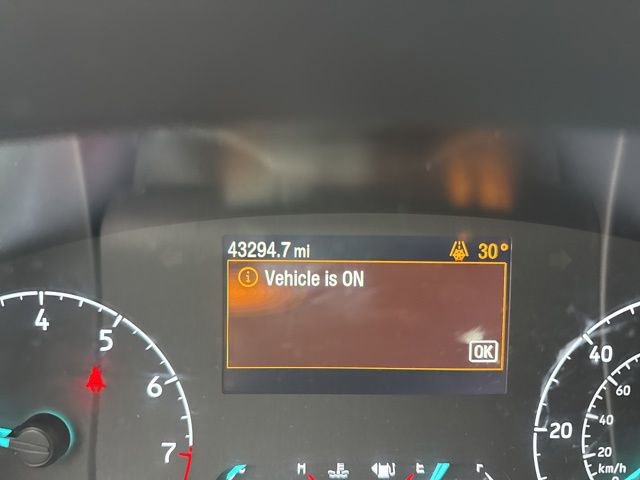 Used 2023 Ford Transit 350 XLT image 9