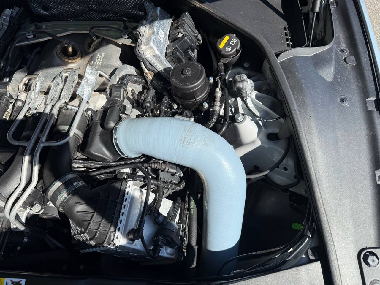 Used 2017 BMW M6 Gran Coupe RWD image 35