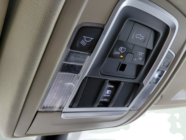 Used 2020 RAM 1500 Laramie AWD/4WD image 40