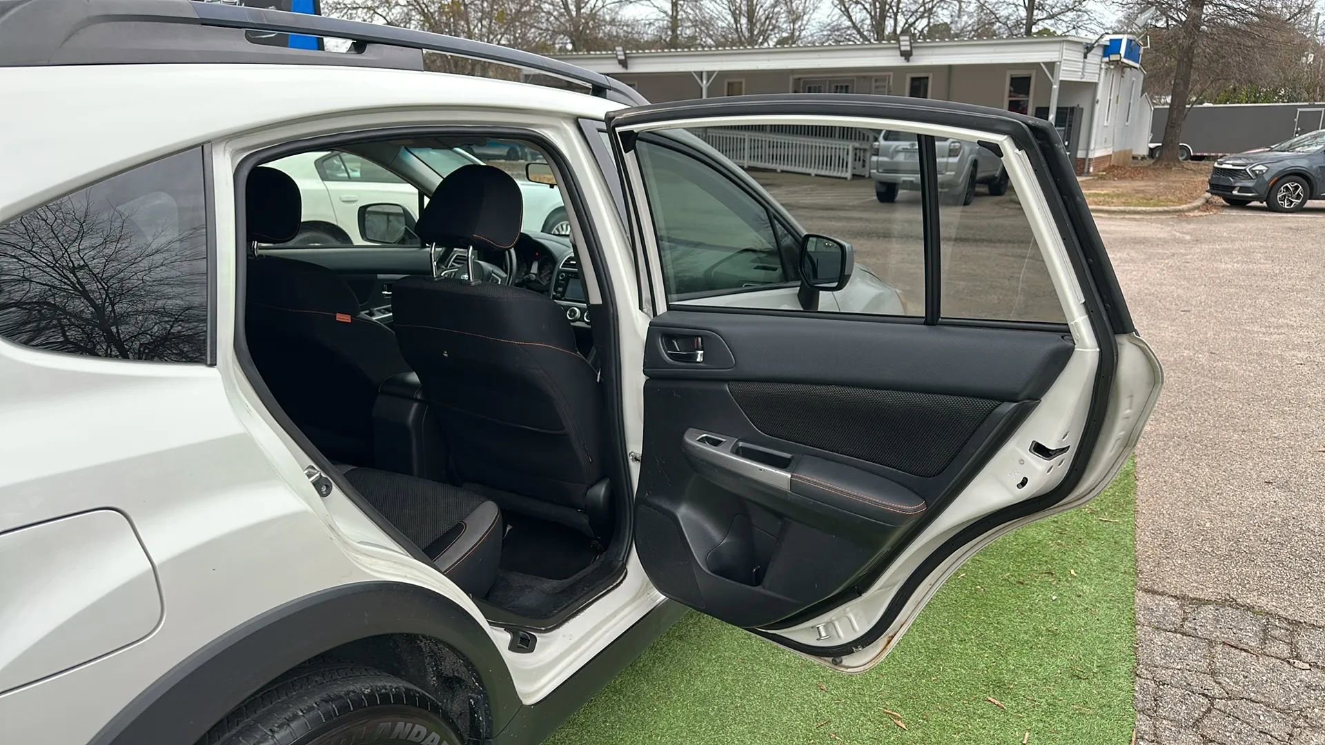 Used 2016 Subaru Crosstrek 2.0i Premium image 20