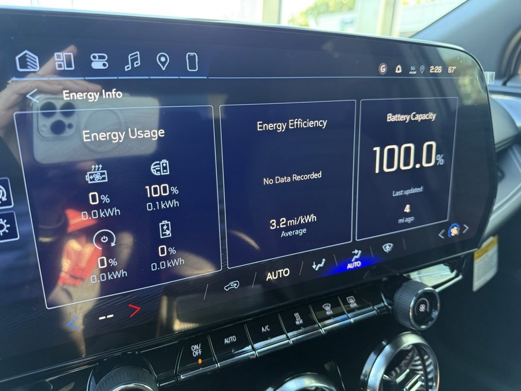 New 2026 Chevrolet Blazer EV LT w/ LPO, Blackout Package FWD image 23