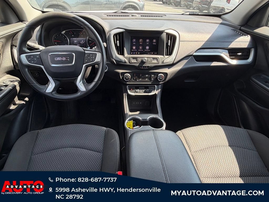 Used 2024 GMC Terrain SLE AWD/4WD image 7