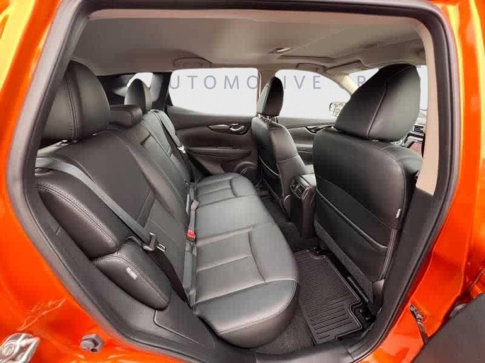 Certified 2022 Nissan Rogue Sport SL w/ Premium Package AWD/4WD image 18