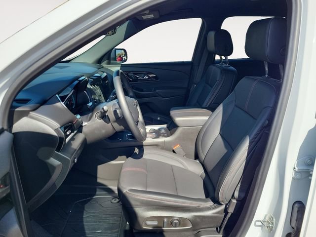 Used 2023 Chevrolet Traverse RS image 12