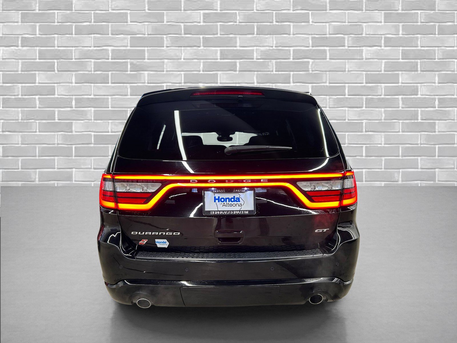 Used 2024 Dodge Durango GT image 3