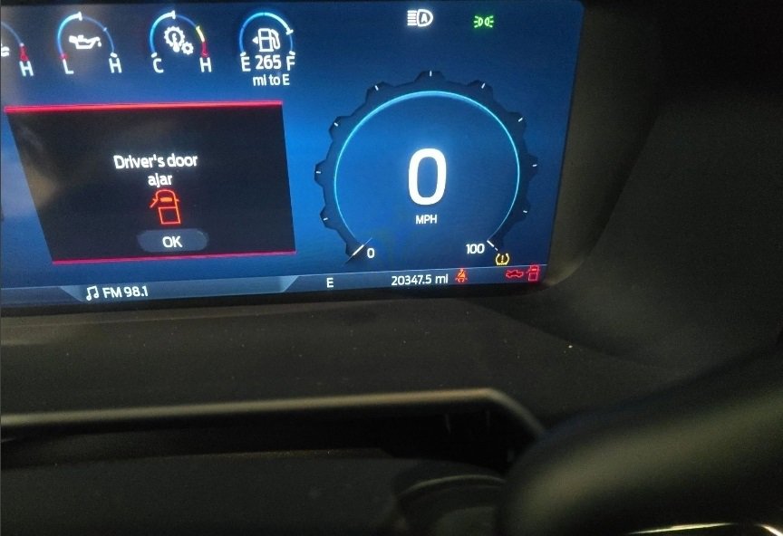 Used 2024 Ford F350 Lariat image 10