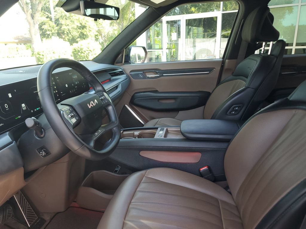 Used 2024 Kia EV9 GT-Line AWD/4WD image 22
