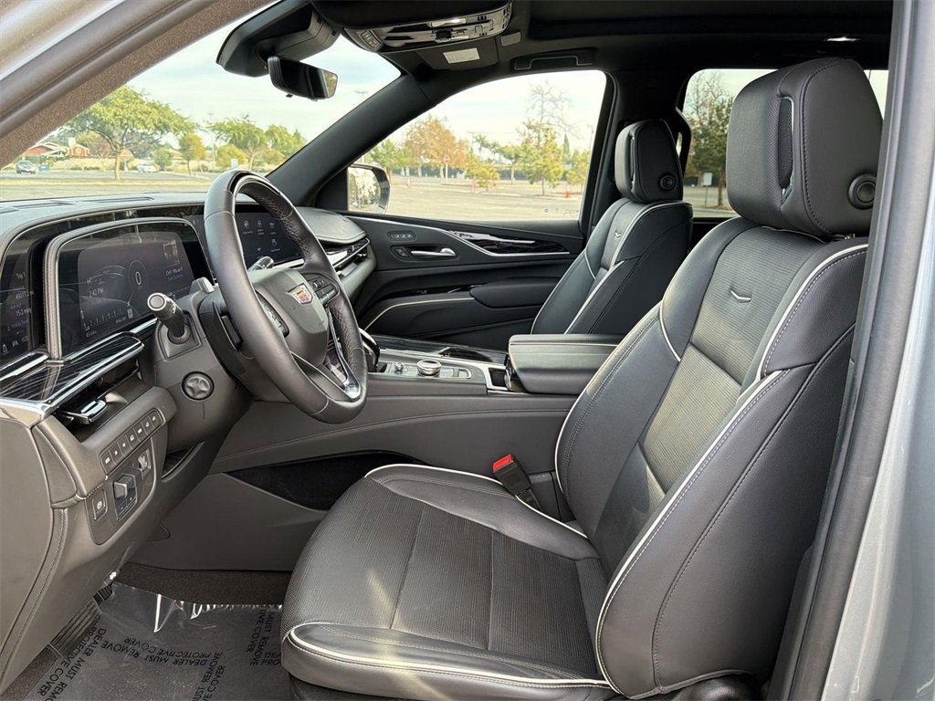 Certified 2023 Cadillac Escalade ESV Sport w/ LPO, ONYX Package image 24