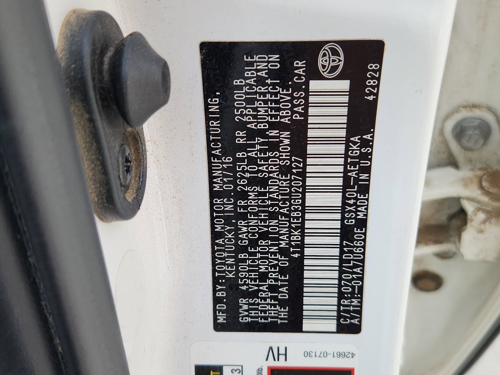 Used 2016 Toyota Avalon XLE FWD image 19