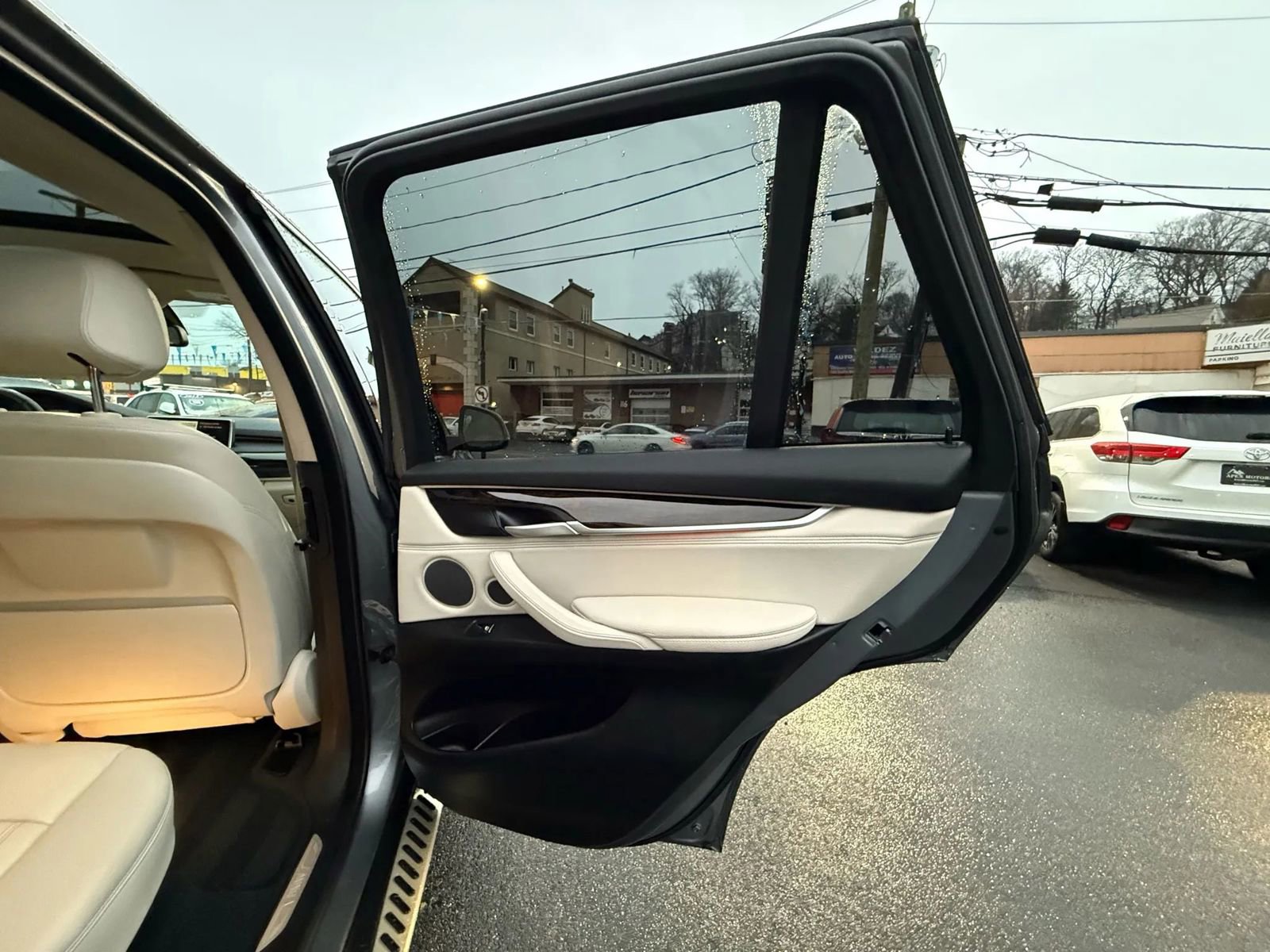 Used 2016 BMW X5 xDrive35i AWD/4WD image 46