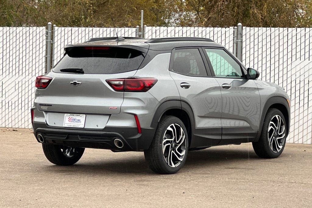 New 2026 Chevrolet TrailBlazer RS w/ Convenience Package FWD image 4