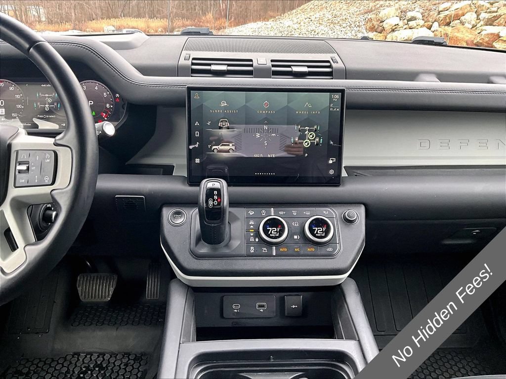 Used 2024 Land Rover Defender 110 SE AWD/4WD image 29