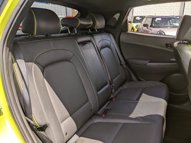 Used 2020 Hyundai Kona Limited FWD image 18