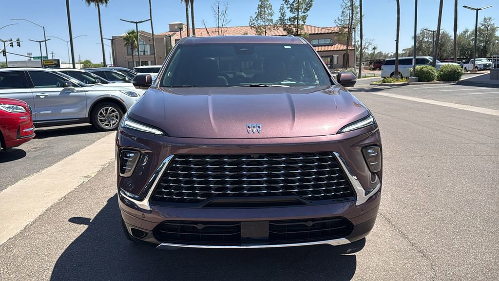 Used 2026 Buick Enclave Avenir w/ Super Cruise Package FWD image 2