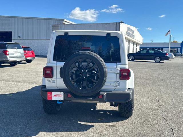 Used 2024 Jeep Wrangler Unlimited Sahara image 5
