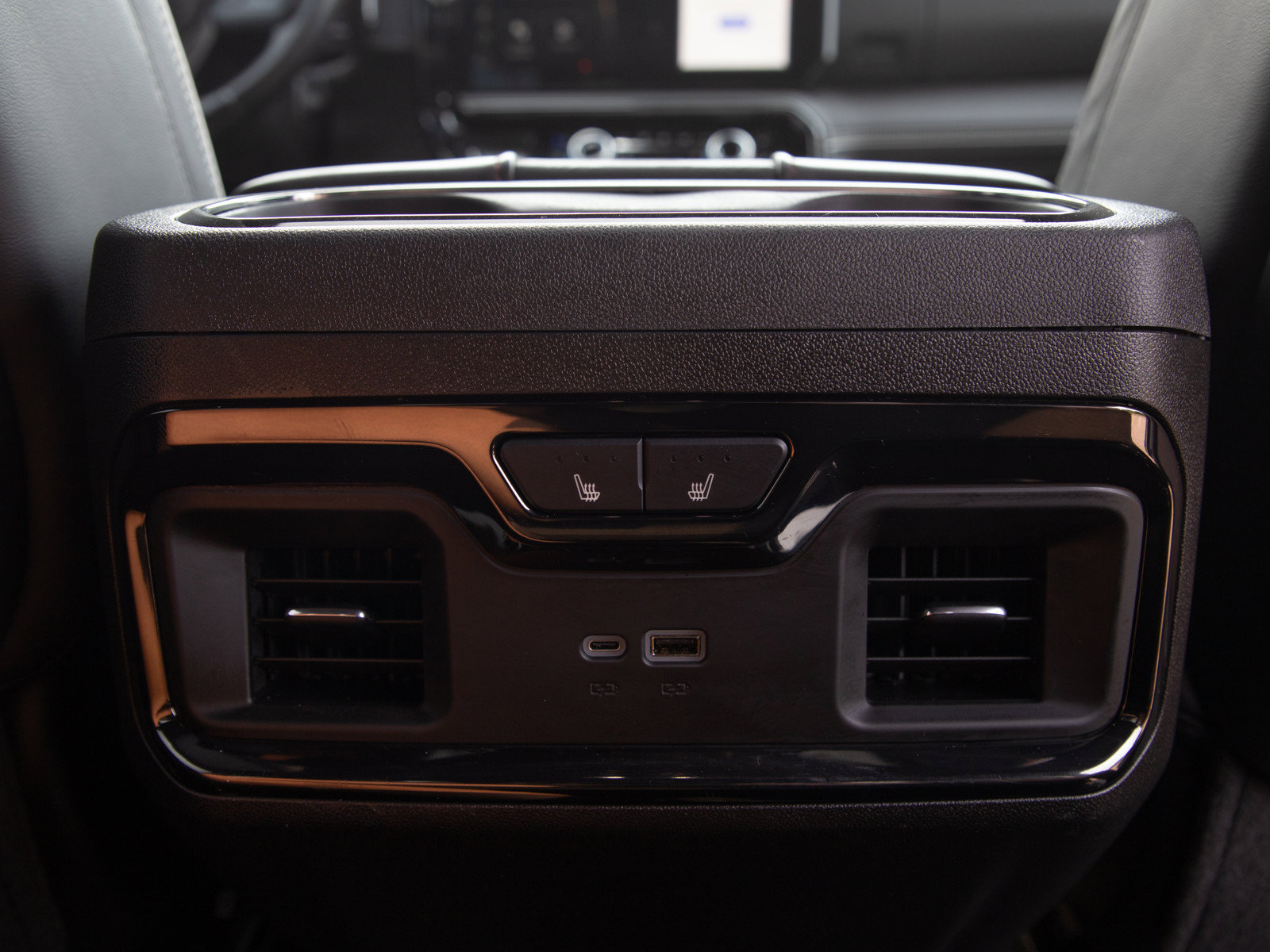 Used 2024 GMC Sierra 2500 AT4X AWD/4WD image 13