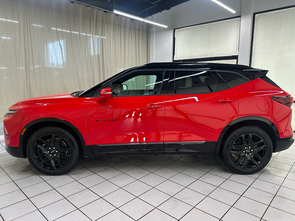 Certified 2023 Chevrolet Blazer RS w/ Enhanced Convenience Package image 10