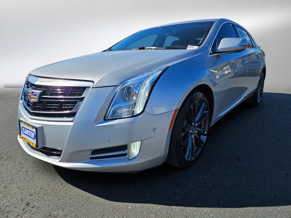 Used 2017 Cadillac XTS Luxury image 3